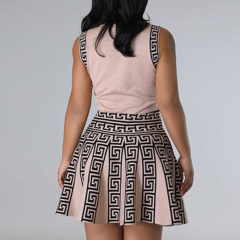 Graphic Print Sleeveless Pleated Mini Dress